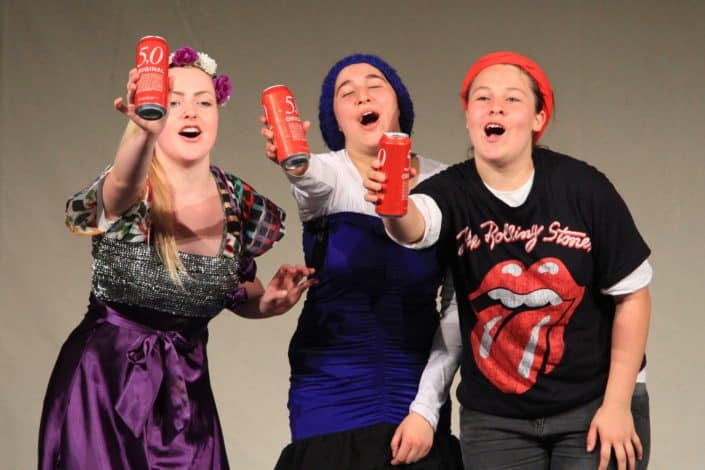 TeenieTheaterTreff-Voll-leer_18